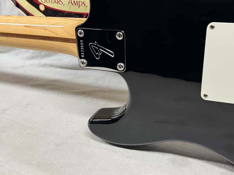 Fender USA Custom Shop Robin Trower Signature Stratocaster Guitar with COA + Case - Image 12
