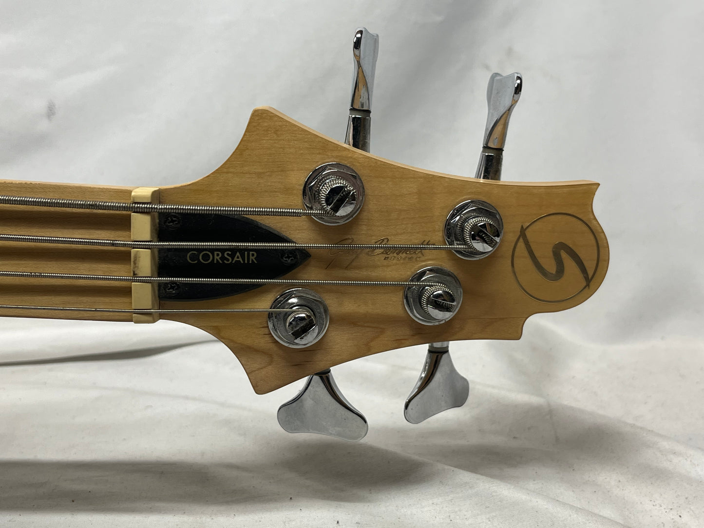 Samick Greg Bennett Corsair CR2 4-String Doublecut P-Style Bass