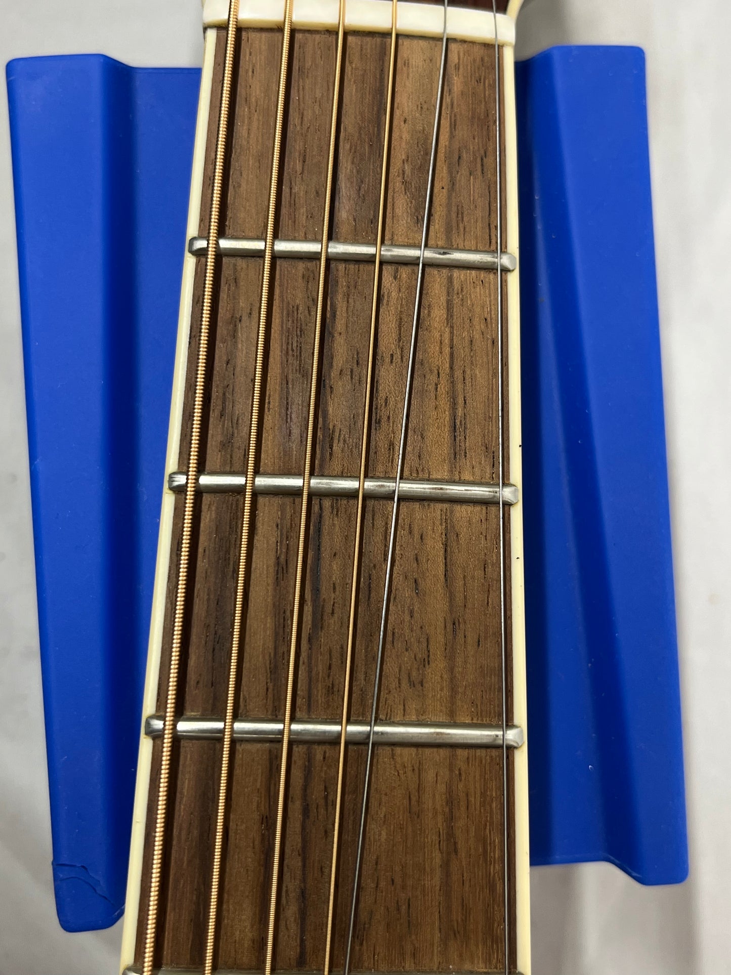 Wechter 1730 Acoustic Guitar
