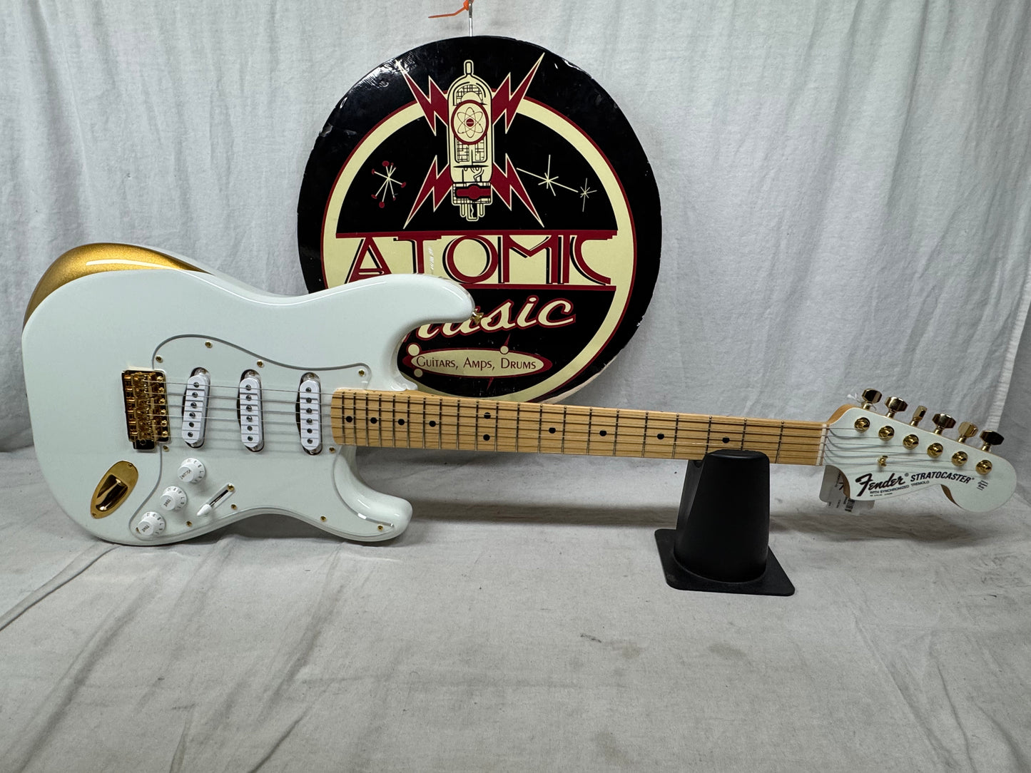 Fender MIJ Ken L’arc-en-Ci Signature Experiment #1 no. 1 Stratocaster Guitar with Case 2024 - Polar White / Maple neck