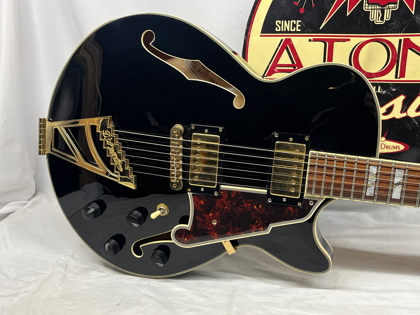 D'Angelico EX-SS Semi-Hollow Body Electric Guitar with Hard Shell Case