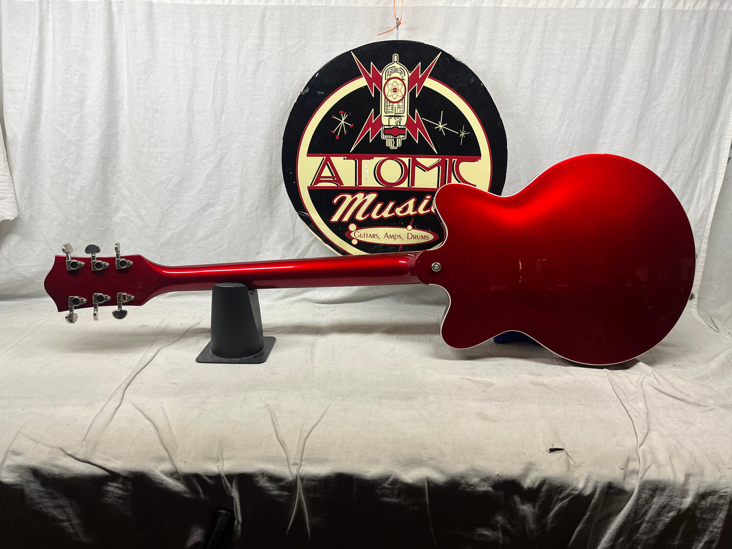 Gretsch Streamliner G2657T Candy Apple Red Semi-Hollow Body Electric Guitar
