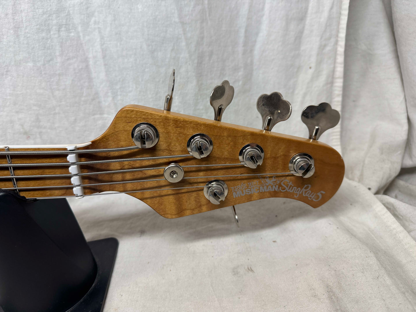 Ernie Ball Music Man 30th Anniversary Stingray sting ray 5 H Bass with Case 2018 - Translucent Buttercream / Roasted maple neck / maple fingerboard