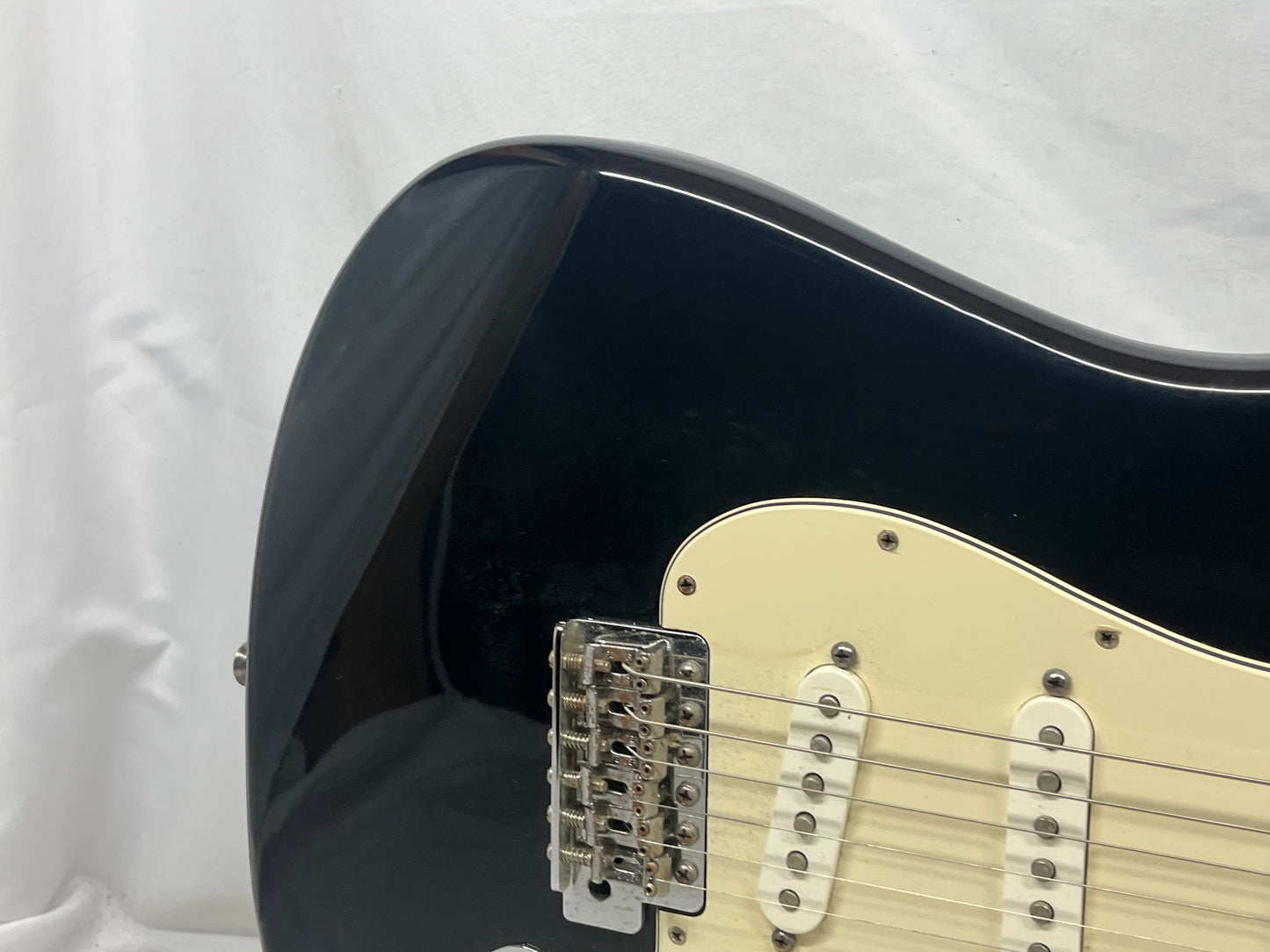Fender Standard Stratocaster Strat Electric Guitar MIM - Made in Mexico - Black
