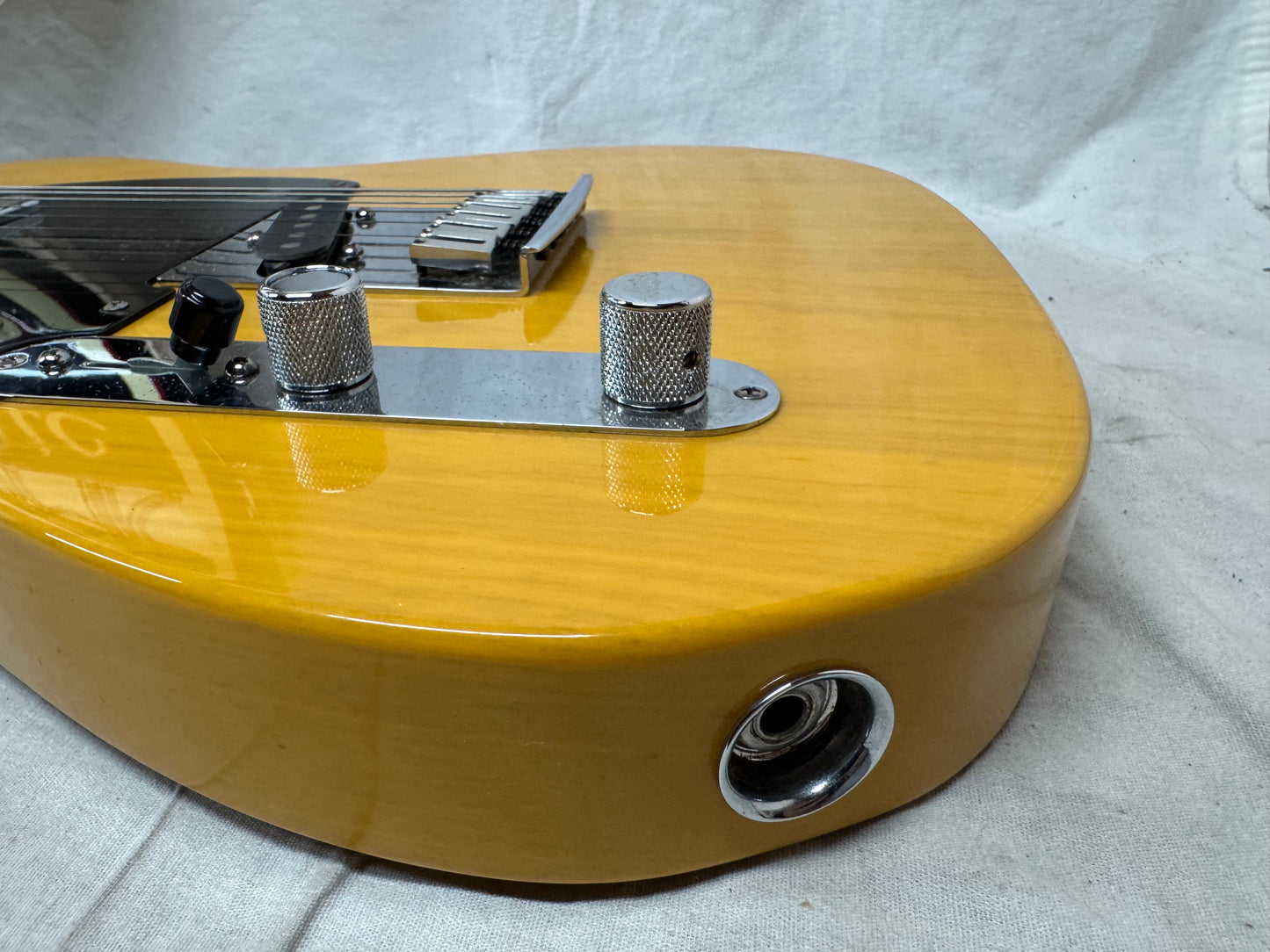 Fender USA Custom Shop American Deluxe Telecaster LH left-handed lefty Guitar with COA + Case 2008