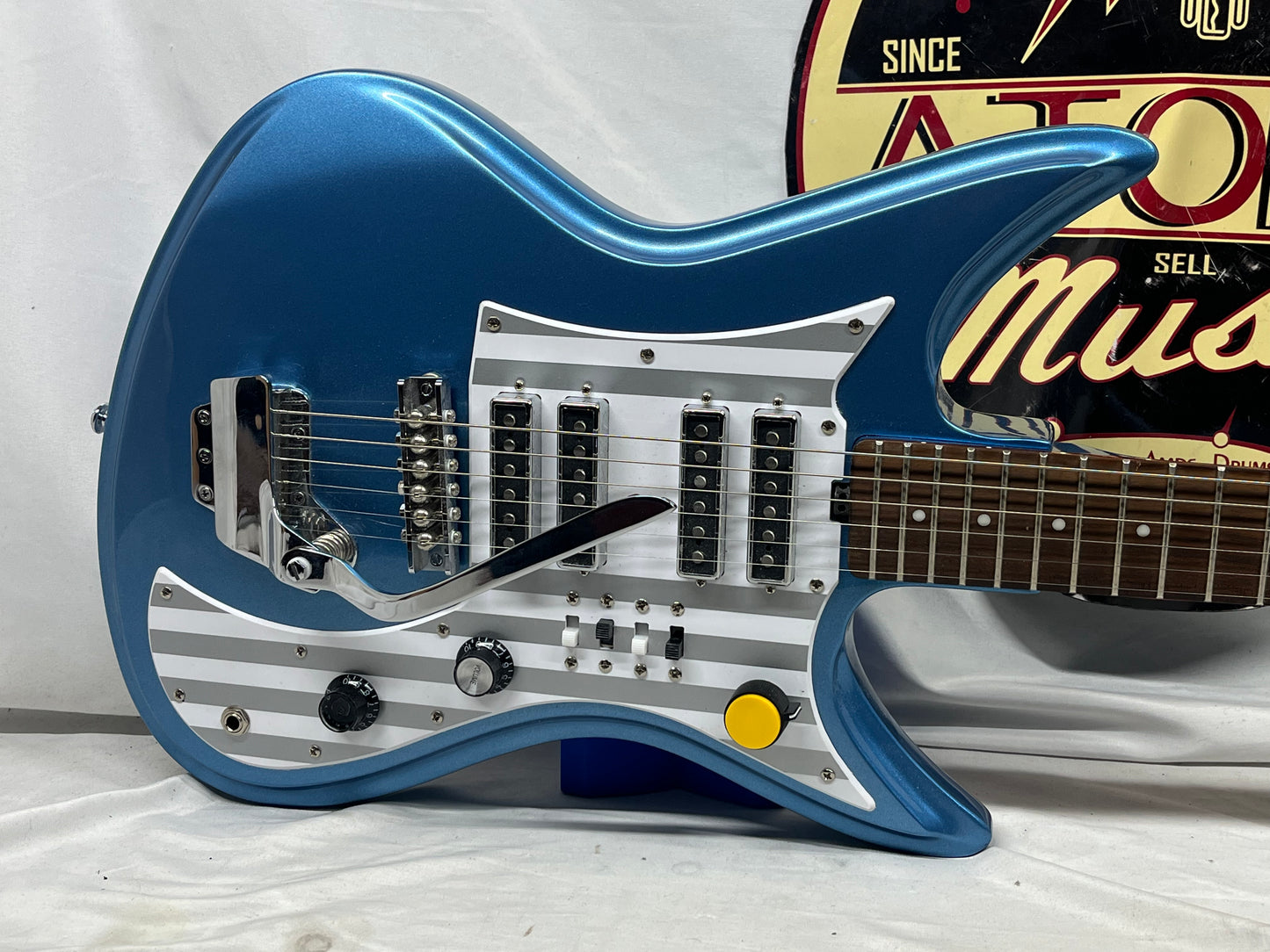 Eastwood Ichiban SharkFin K4L Doublecut Electric Guitar - Nut has been Raised!