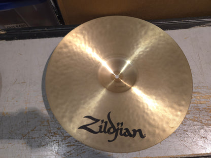 Zildjian 18" K Series Dark Thin Crash Cymbal 1993 - Present - Traditional