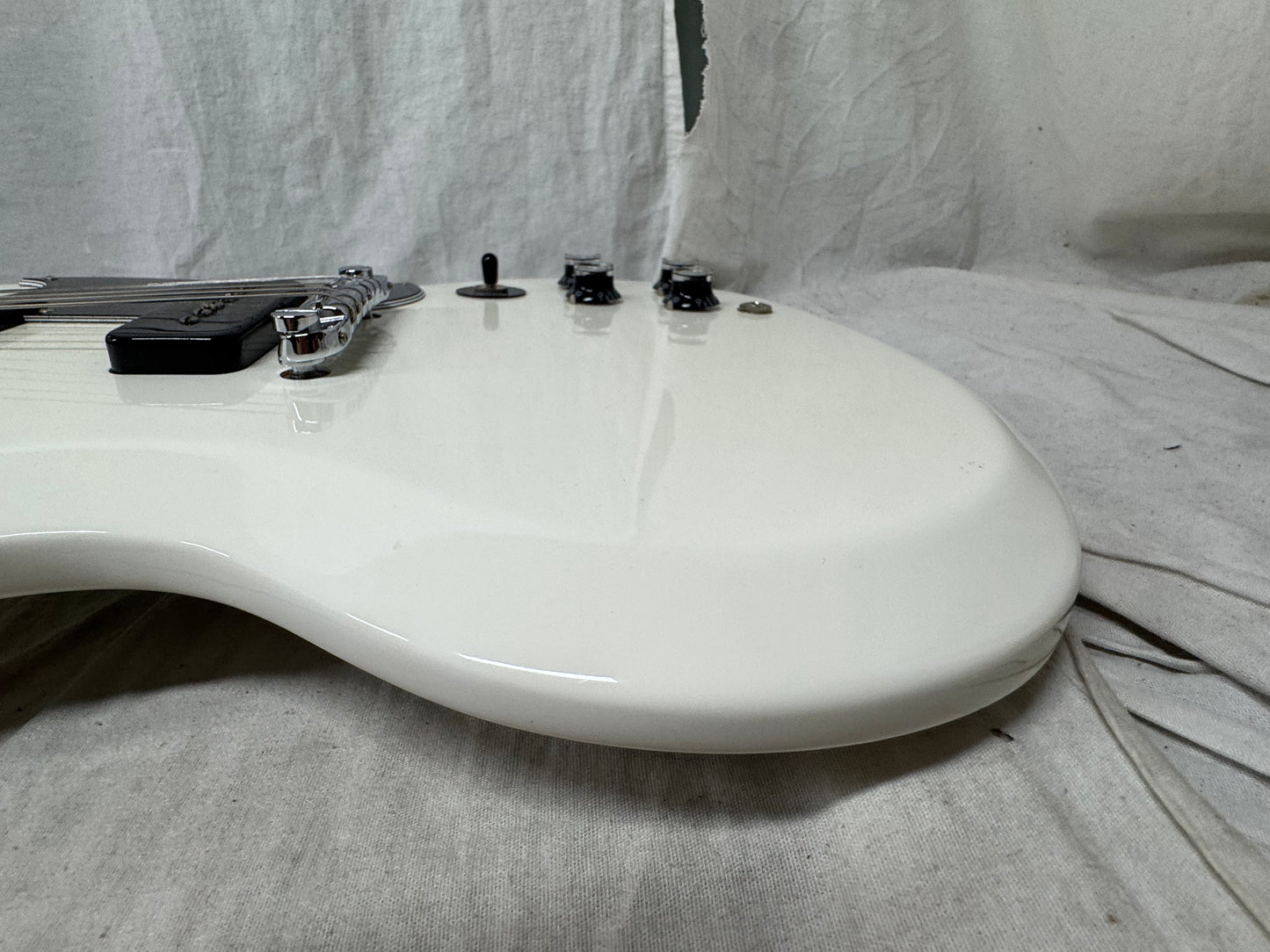 Gibson 50th Anniversary Pete Townshend Signature Model SG Guitar with Case 2011 - Polaris White