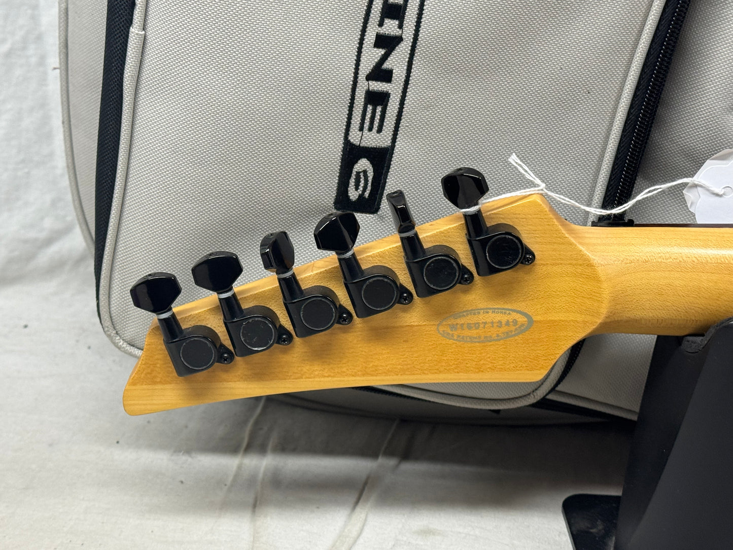 Line 6 JTV-89F jtv89f James Tyler Variax Modeling Guitar with Gig Bag 2016