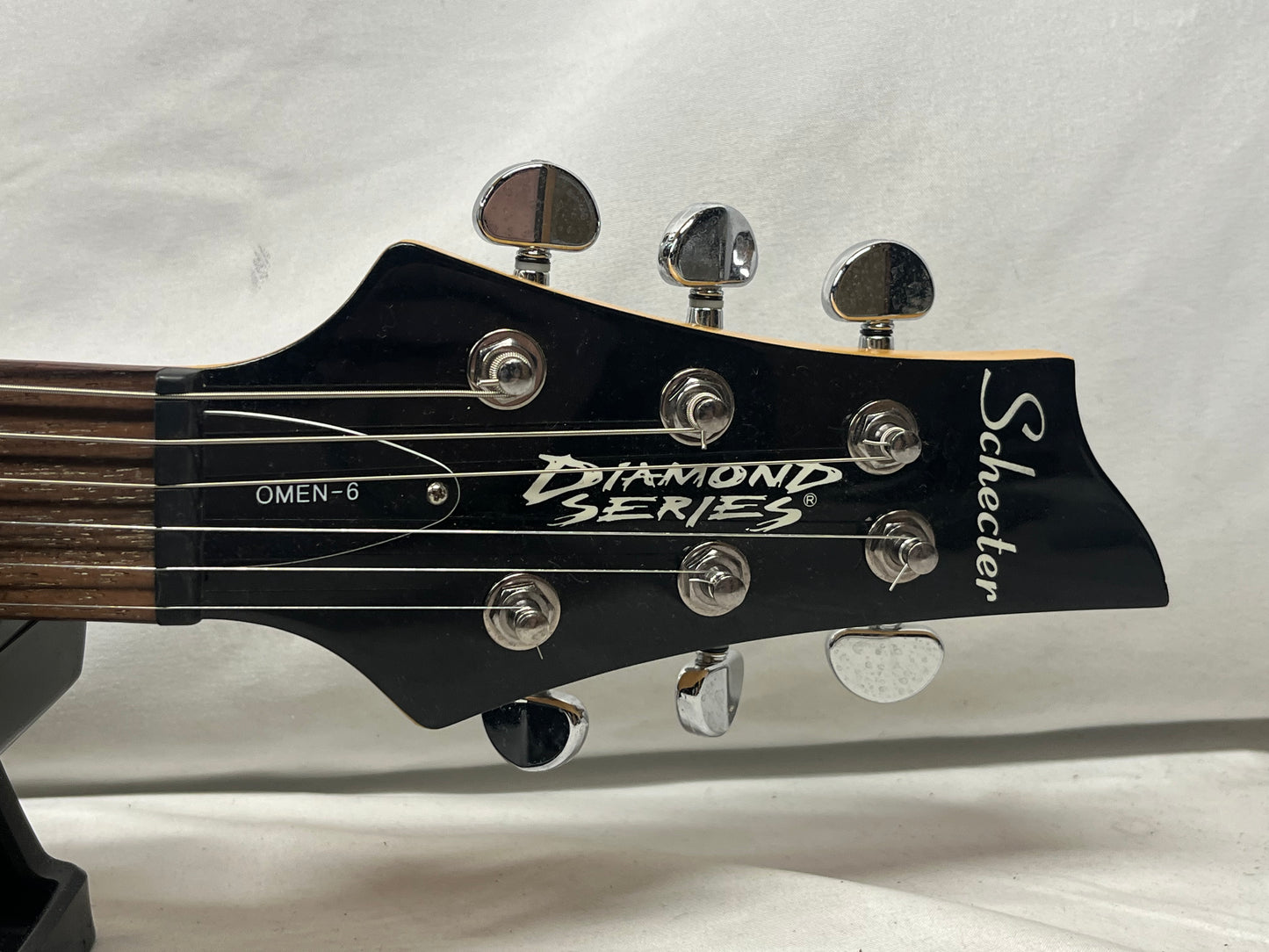 Schecter Diamond Series Omen-6 Doublecut Electric Guitar