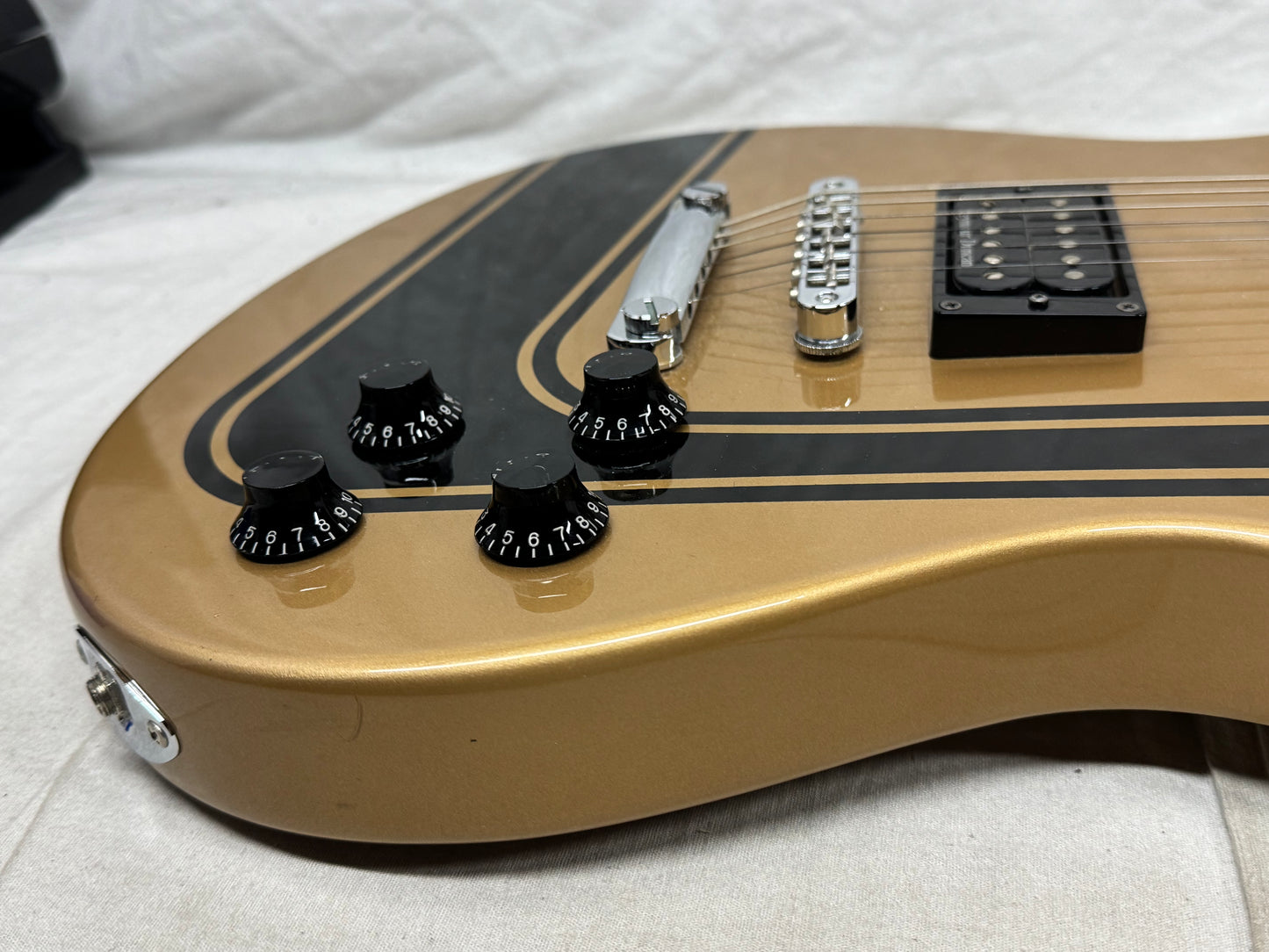 Fender Toronado GT HH Guitar with Case - MIK Made In Korea 2004 - Gold