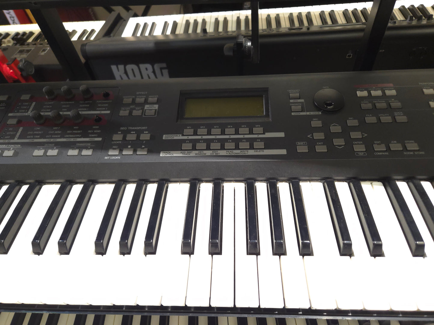 Yamaha MOXF 6 Production Synthesizer 2000s - Local Pickup Only