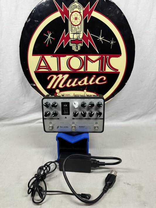 Two Notes ReVolt Guitar Analog Amp Simulator Pedal with Power Supply