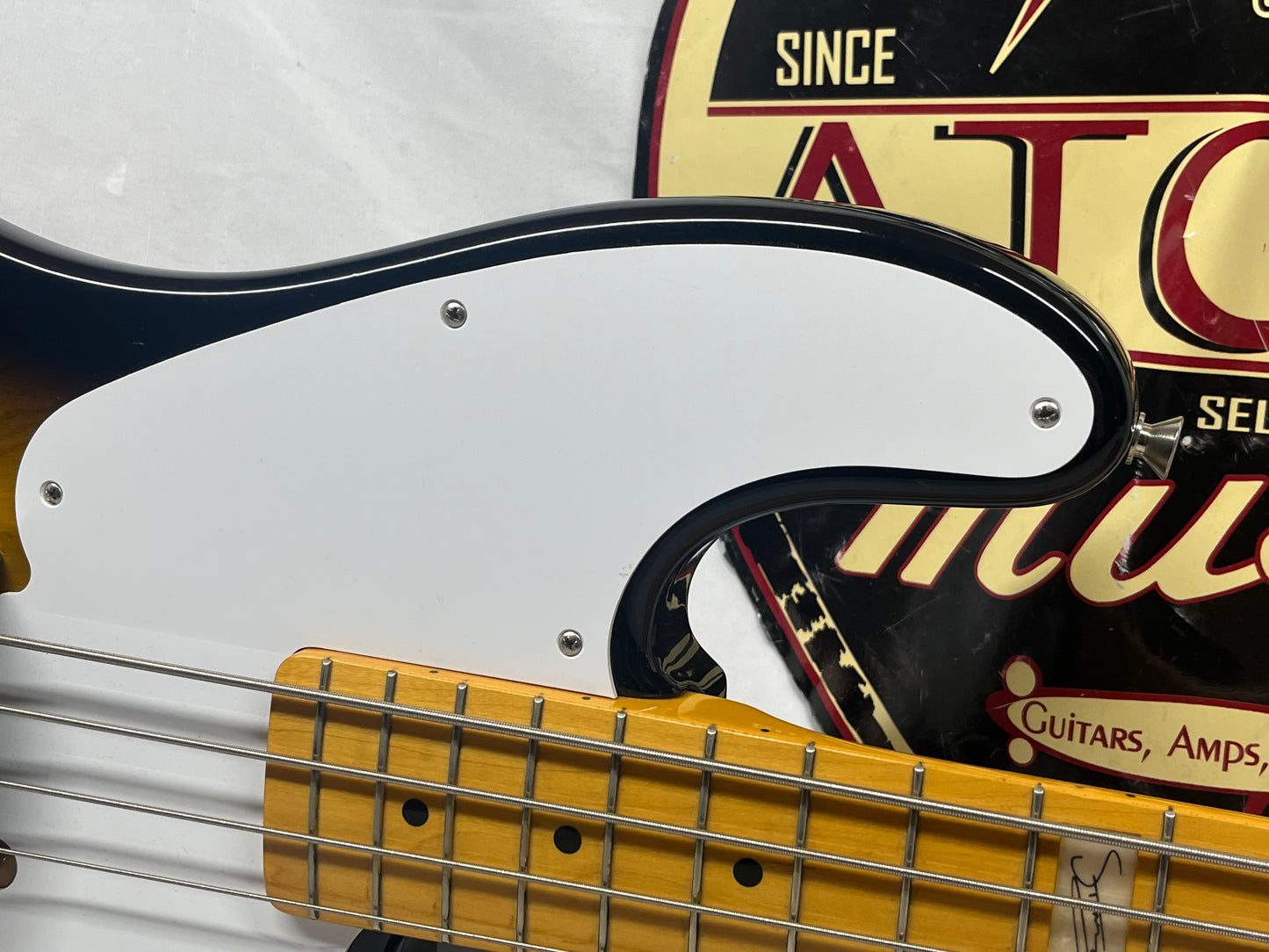 Fender Artist Series Sting Signature Model Precision Bass 4-String Electric P-Bass MIJ - Made in Japan