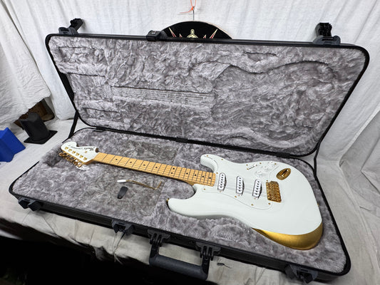 Fender MIJ Ken L’arc-en-Ci Signature Experiment #1 no. 1 Stratocaster Guitar with Case 2024 - Polar White / Maple neck