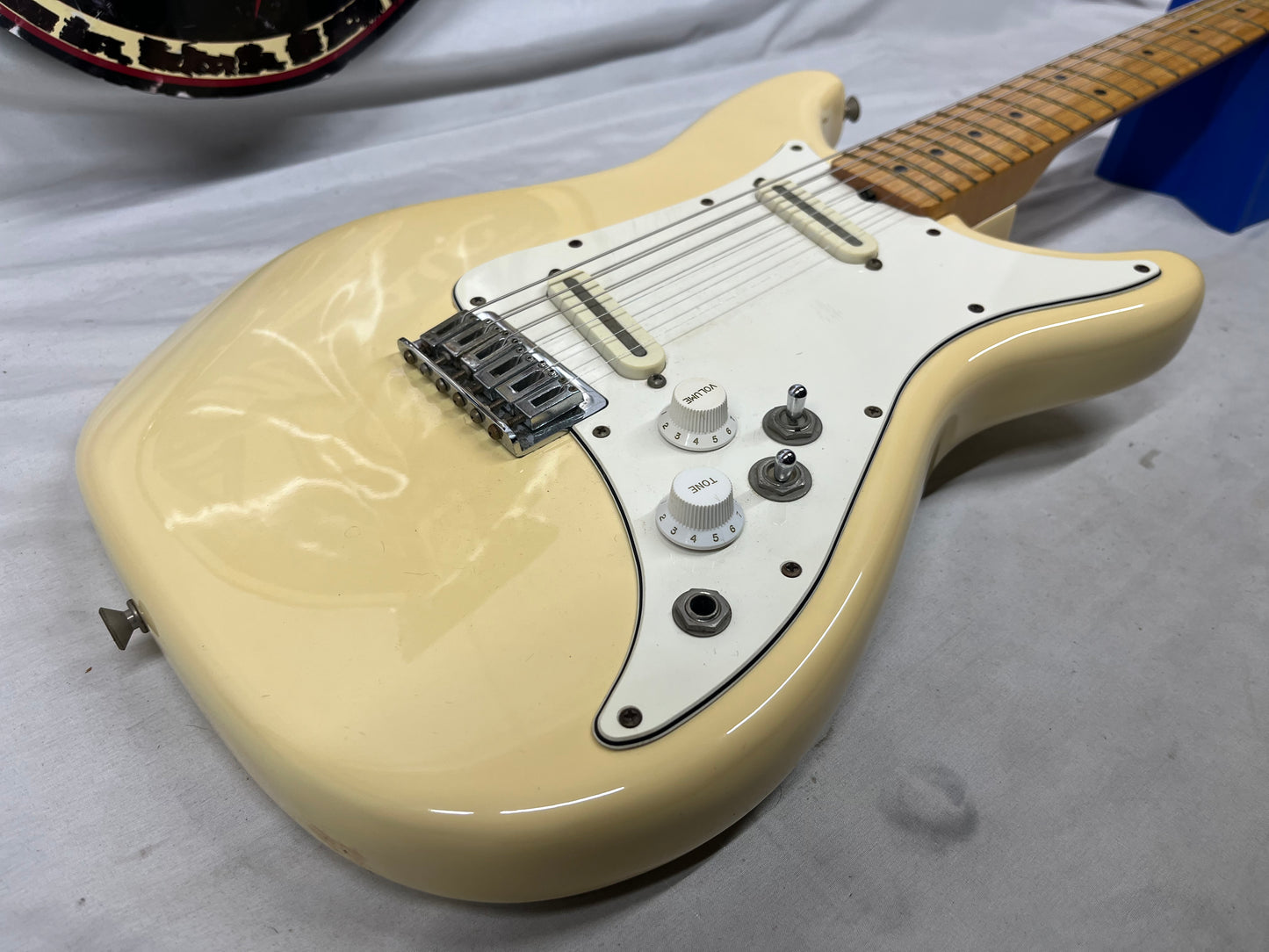 Fender Lead II Electric Guitar with Case