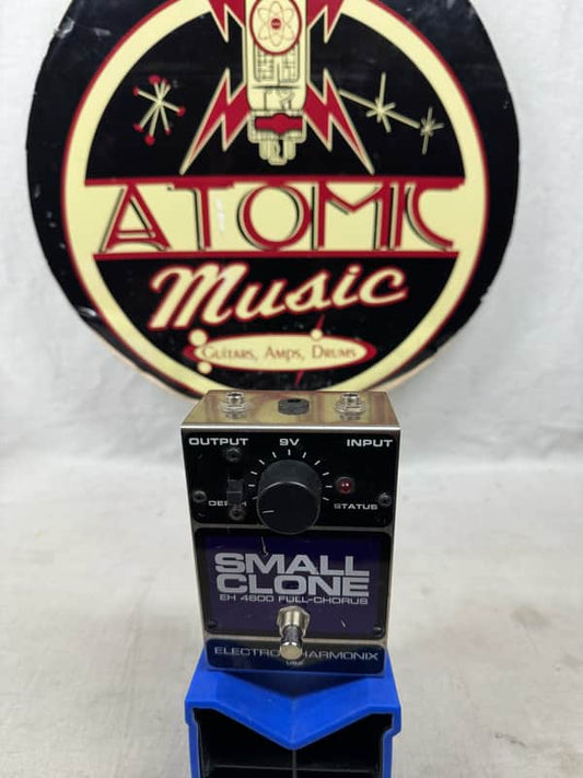 Electro-Harmonix EH 4600 eh4600 Small Clone Full-Chorus Pedal