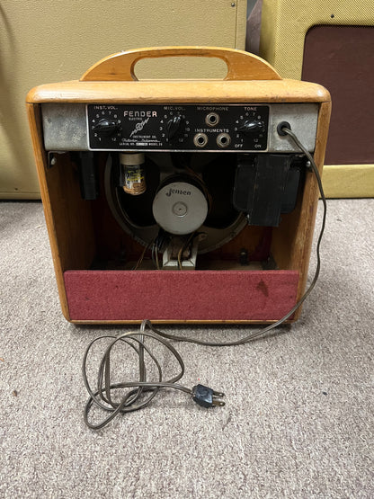 Fender Model 26 Deluxe Woody Vintage RARE Guitar Tube Amplifier Combo - Local Pickup Only