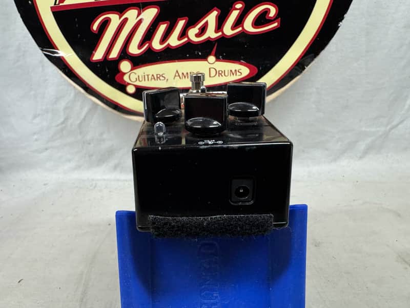 Wampler Pedals Velvet Fuzz v1 Pedal - Image 5