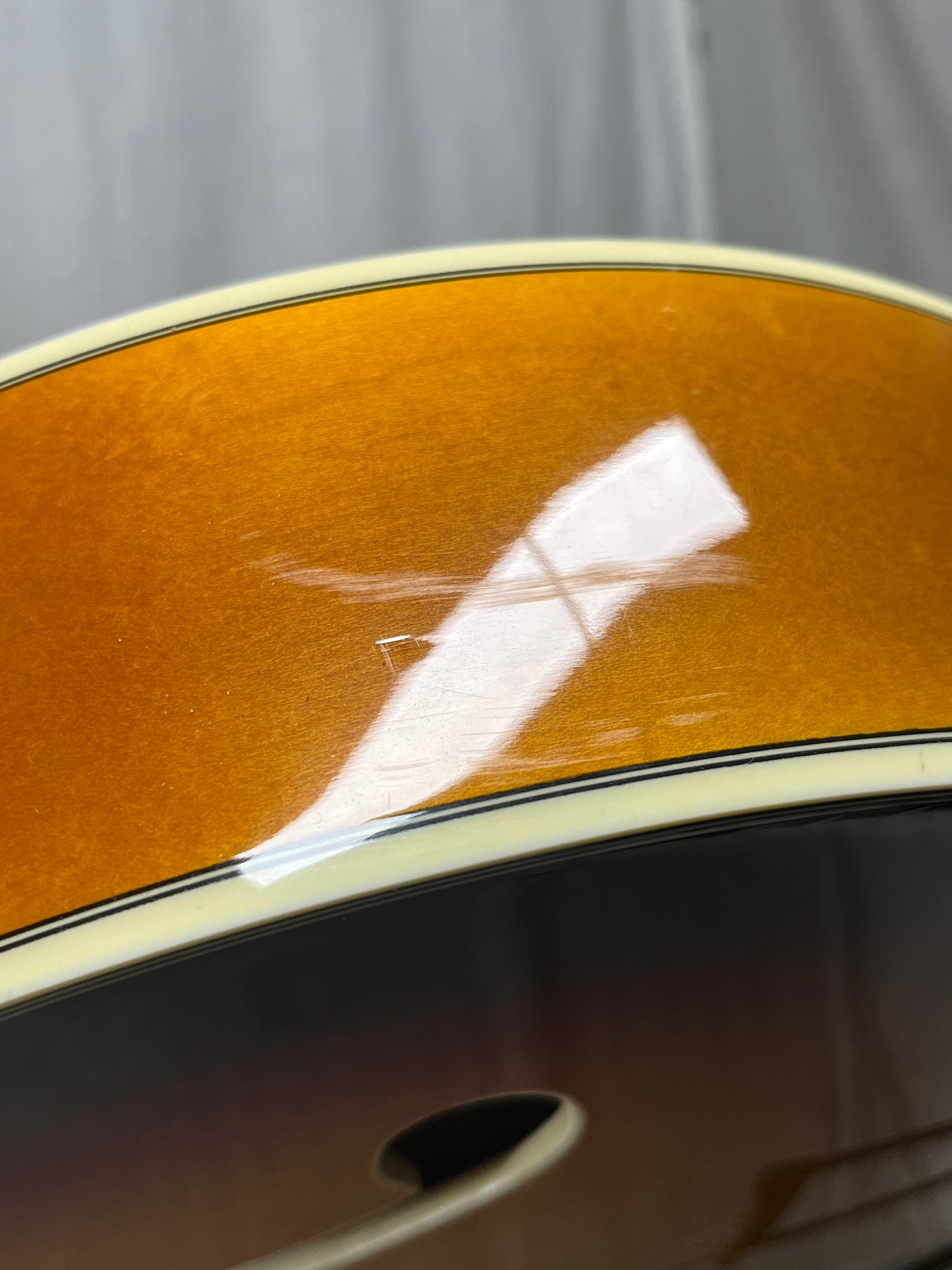 Epiphone Emperor VC Hollow Body Archtop Electric Guitar