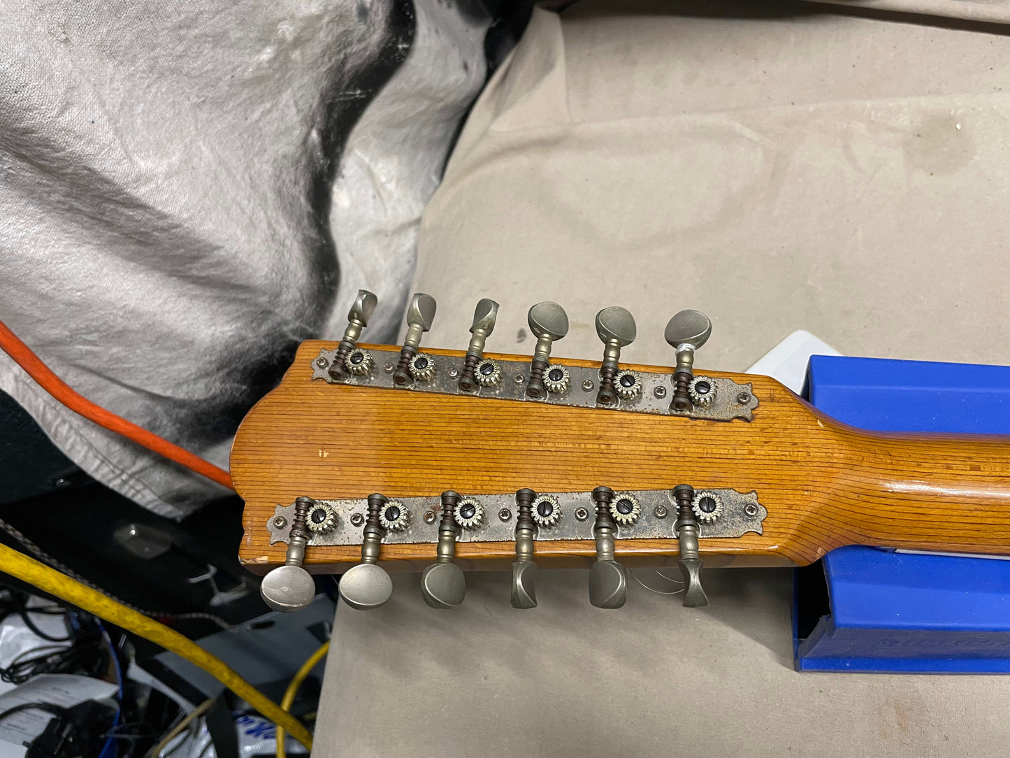 Hohner HG-685 12-string Acoustic Guitar - Local Pickup Only
