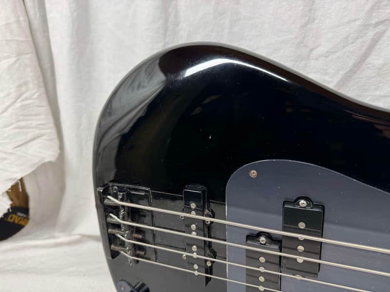 ESP The Surveyor P/J-style 4-string Bass -- MIJ Made In Japan - Image 3