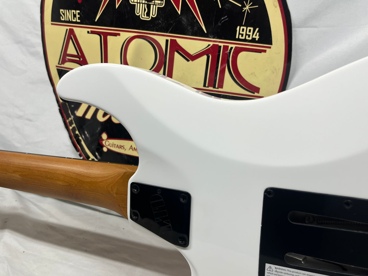 ESP LTD SN-1000 Floyd Rose HSS Doublecut Electric Guitar - Snow White