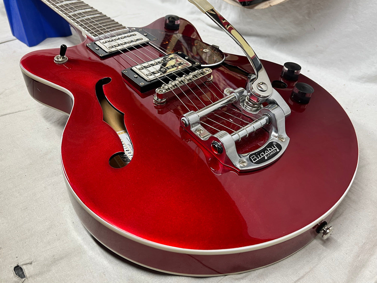 Gretsch Streamliner G2657T Candy Apple Red Semi-Hollow Body Electric Guitar