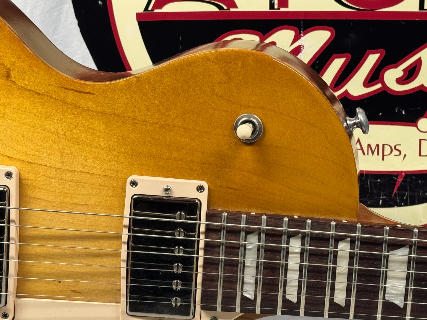 Gibson Les Paul Tribute Guitar 2018