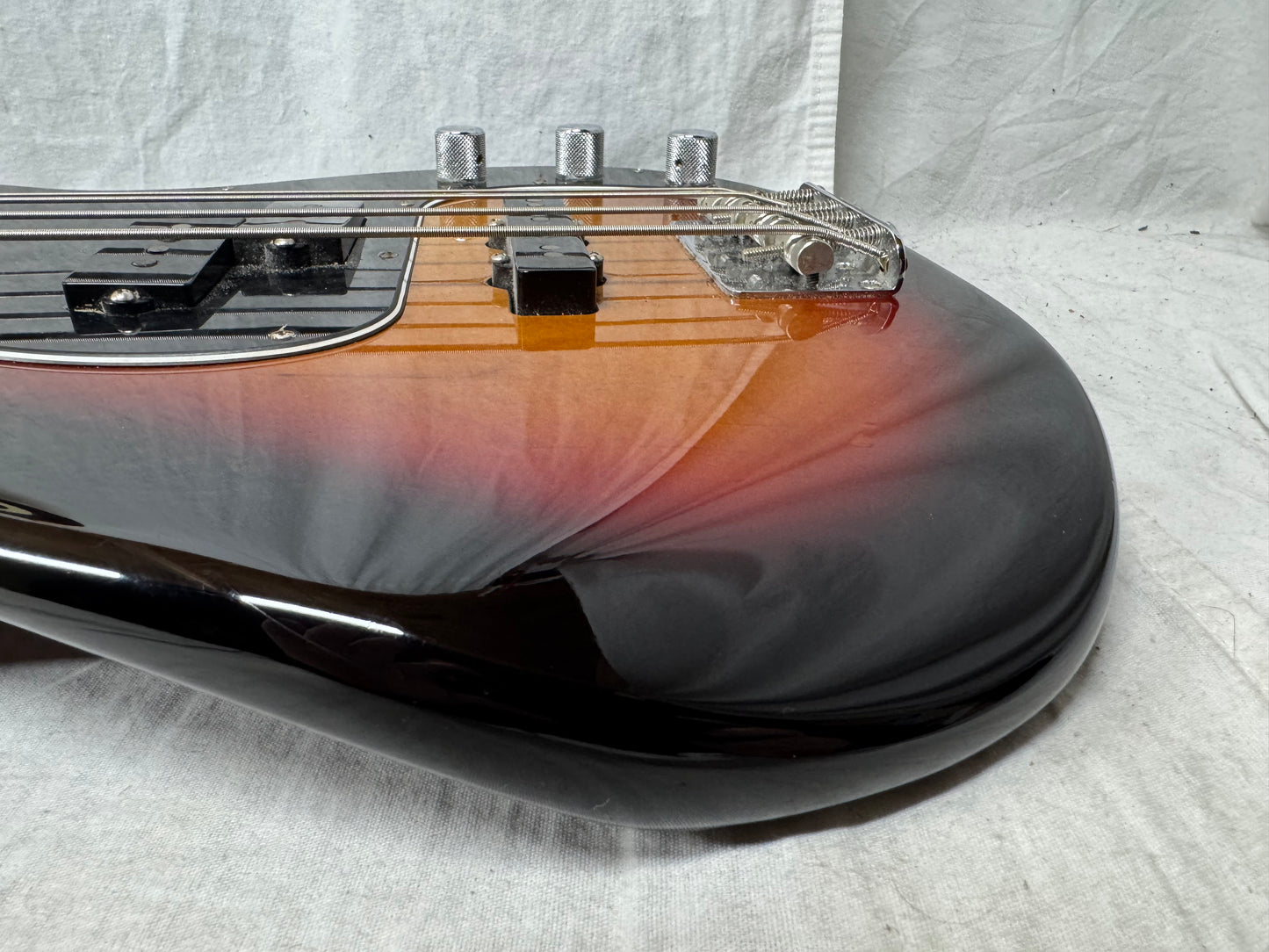 Fender American Performer Precision Bass 4-string P-Bass 2021 - 3-Color Sunburst / Rosewood fingerboard
