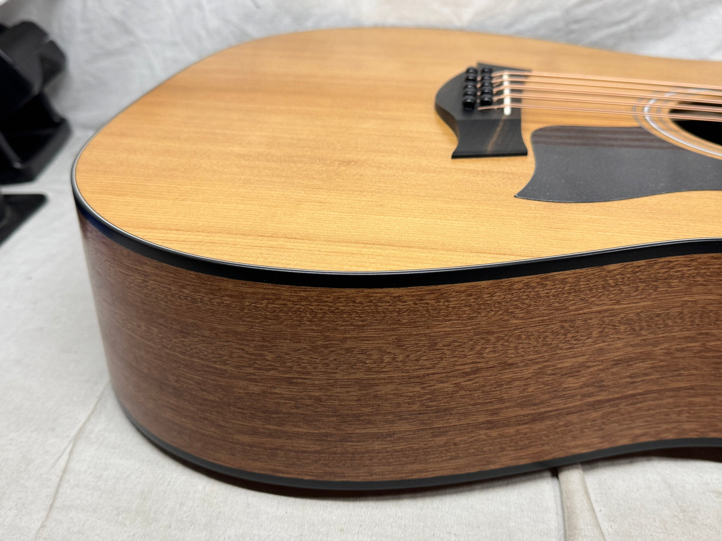 Taylor Somos Collection 150ce Bajo Quinto 10-string Dreadnought Acoustic Guitar with Soft Case 2026