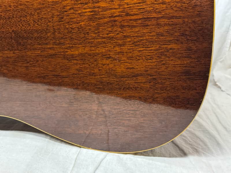 Gibson J-45 j45 The Workhorse Dreadnought Acoustic Guitar with Case - Image 13