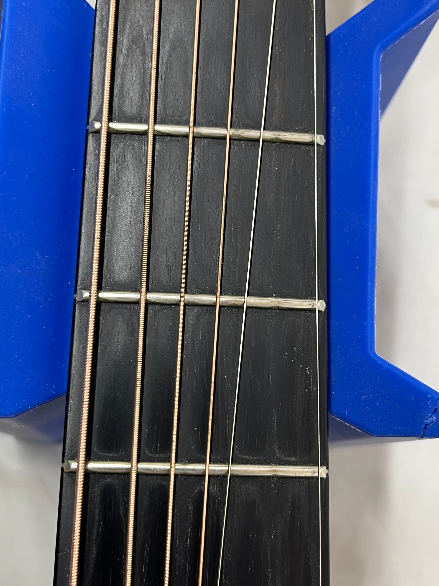 Taylor 305 Baby Taylor Acoustic Guitar with Gig Bag
