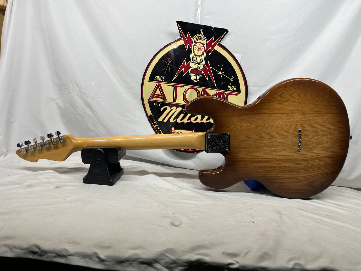 Peavey T-60 Natural Doublecut Electric Guitar