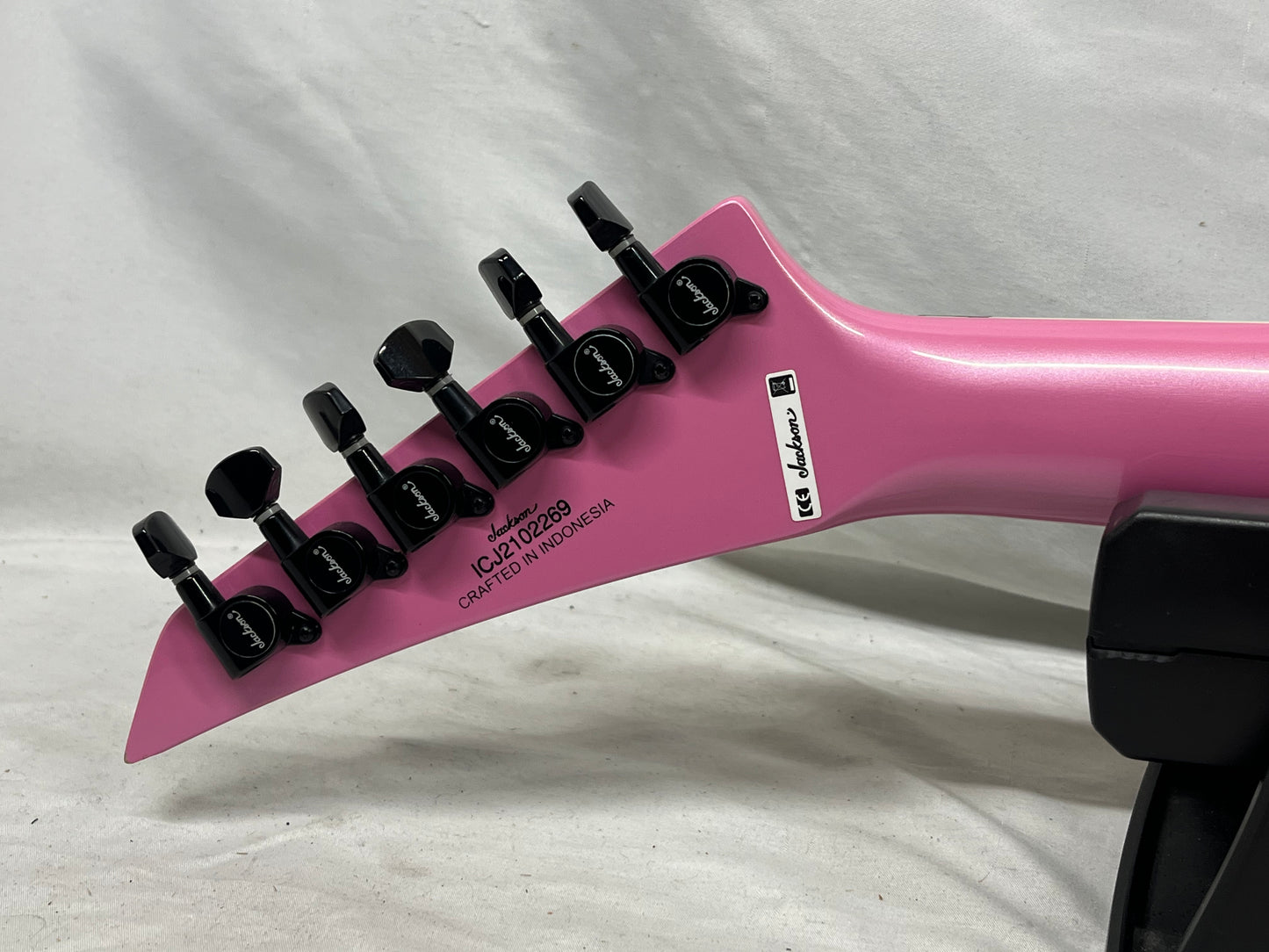 Jackson X Series Soloist SL1X HSS FR Doublecut Electric Guitar - Platinum Pink