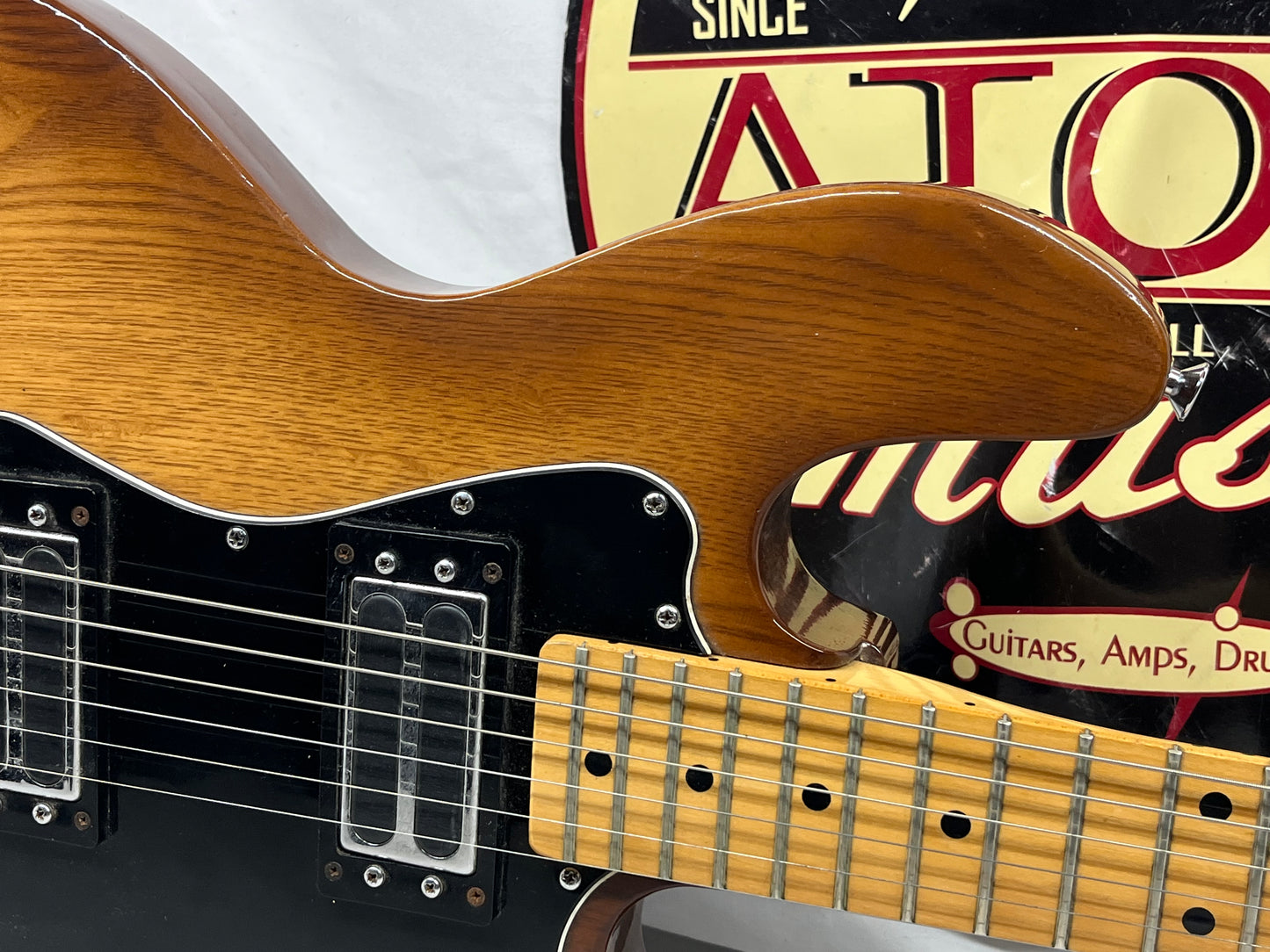 Peavey T-60 Natural Doublecut Electric Guitar