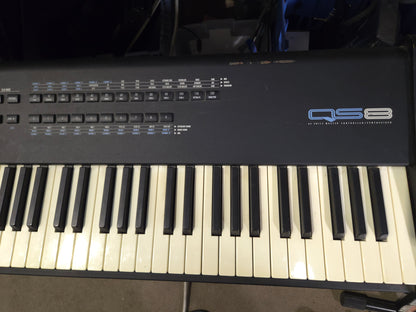 Alesis QS8 - Local Pickup Only