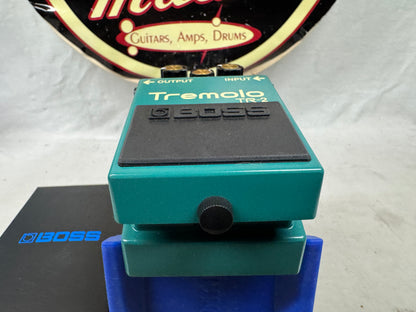 Boss TR-2 tr2 Tremolo Pedal with Box 2026