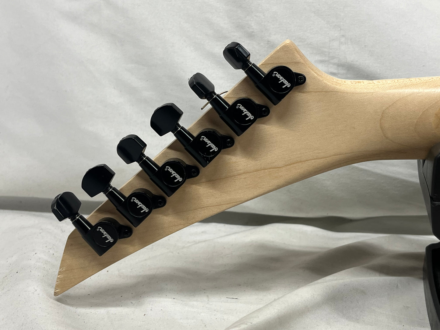 Jackson JS22 HH Doublecut Electric Guitar