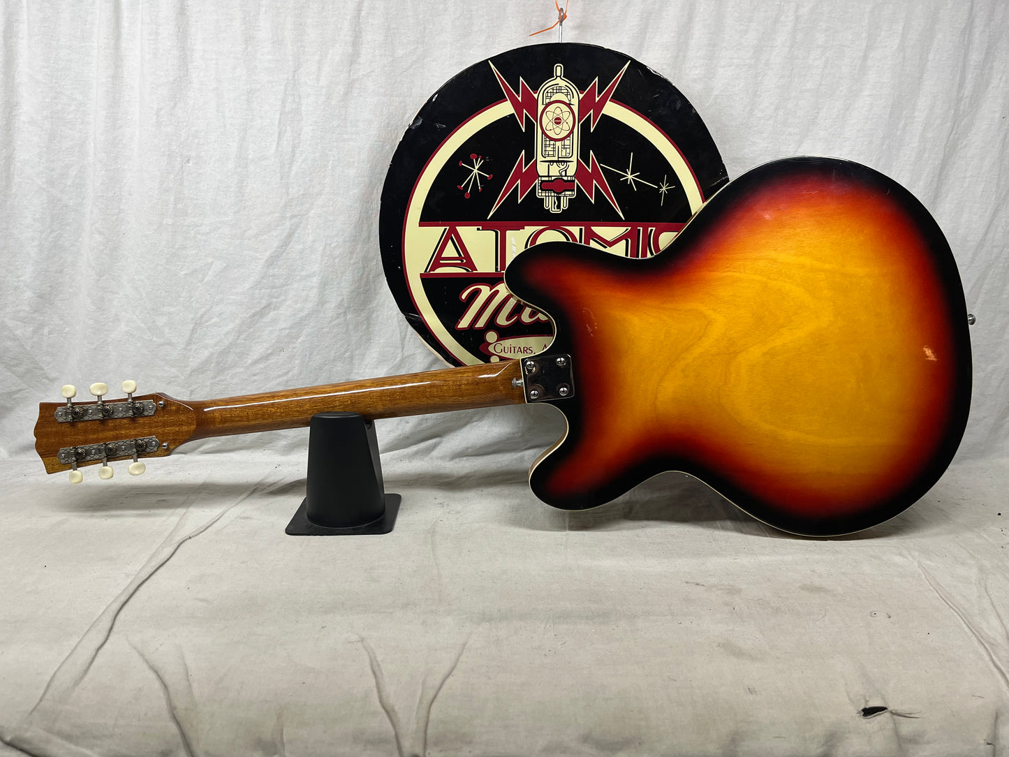 Winston? Semi-Hollow Body Electric Guitar