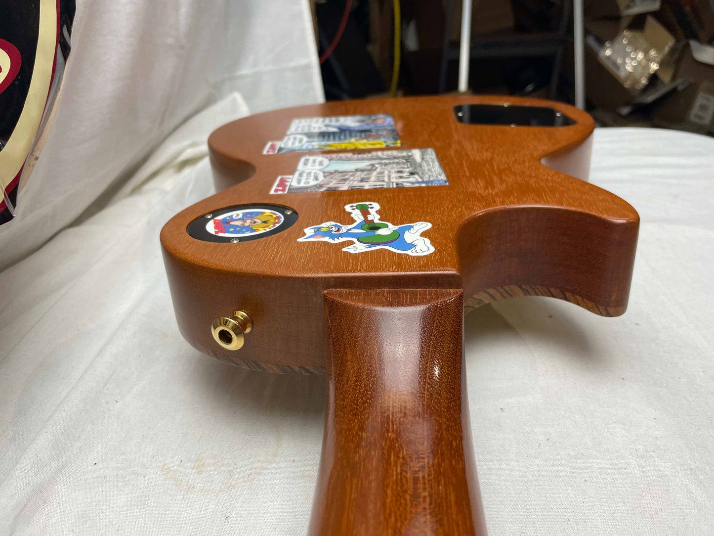 Gibson 2007 GotW Guitar Of The Week #19 Les Paul Classic Guitar Zebrawood with Case - Classic Antique