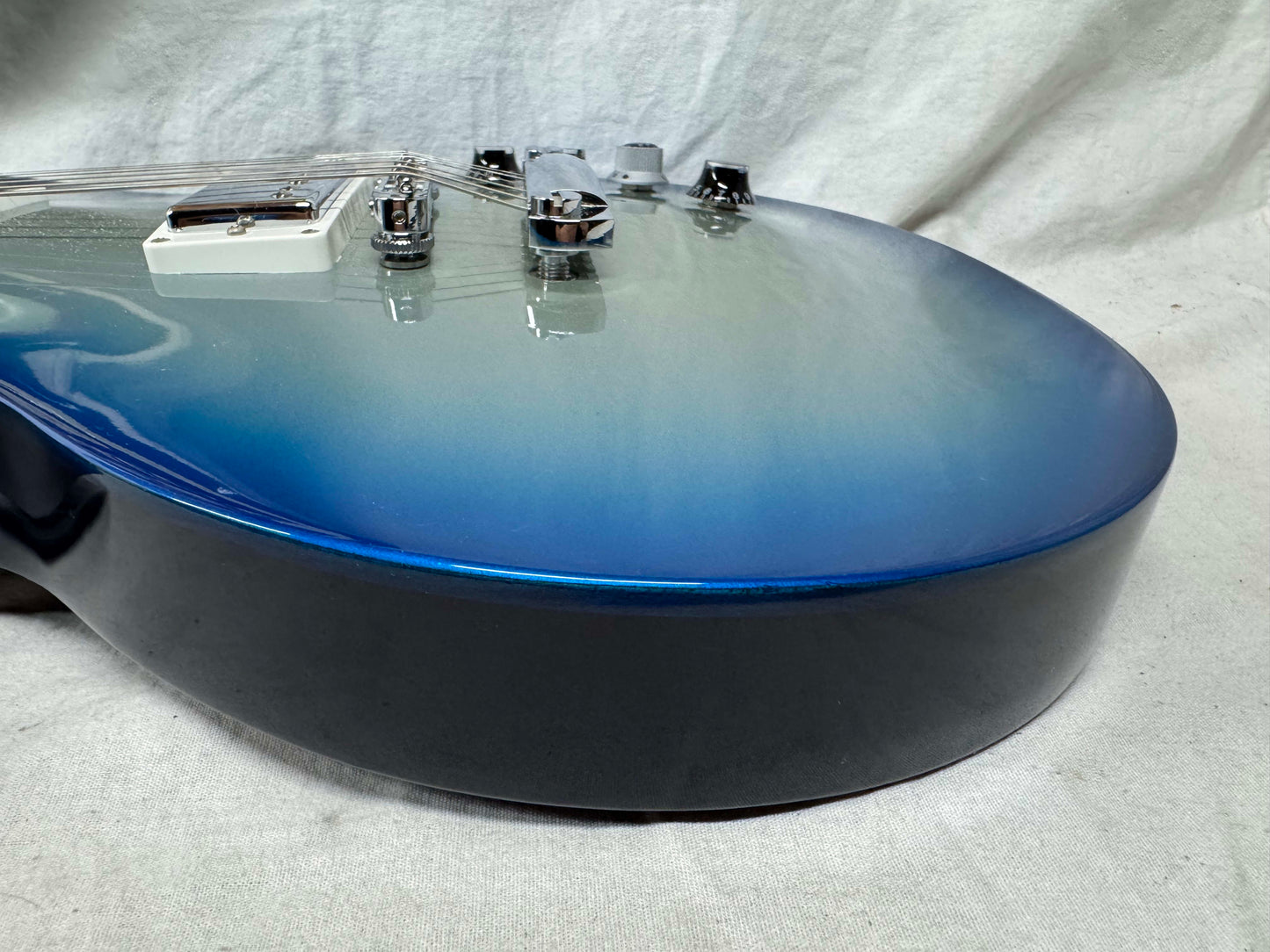 Gibson Limited Edition First Run LPRGBSCHP Les Paul Robot Guitar with COA + Case 2007 - Blue Burst