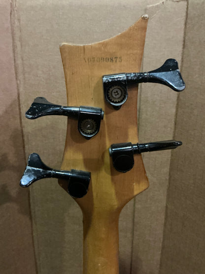 Dean Edge 09 Bass Guitar