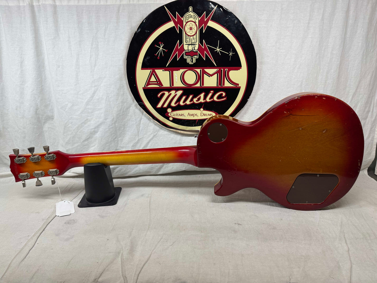 Gibson Les Paul Standard Guitar with Case 1978 - Cherry Sunburst