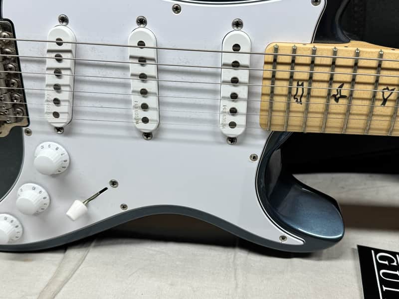 PRS Paul Reed Smith USA Silver Sky John Mayer Signature S-style Guitar with Gig Bag - Image 6