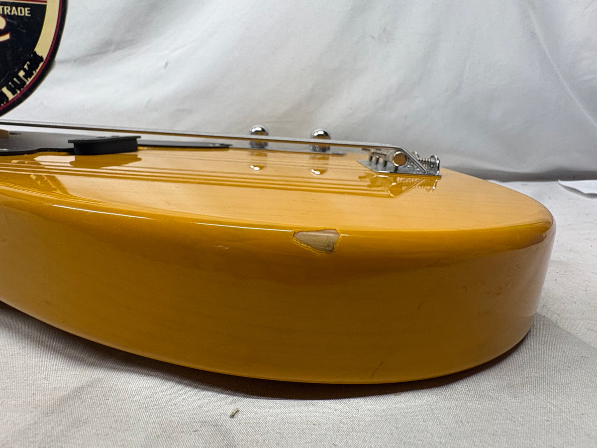 Fender Precision Bass - Butterscotch Blonde with Maple Fretboard