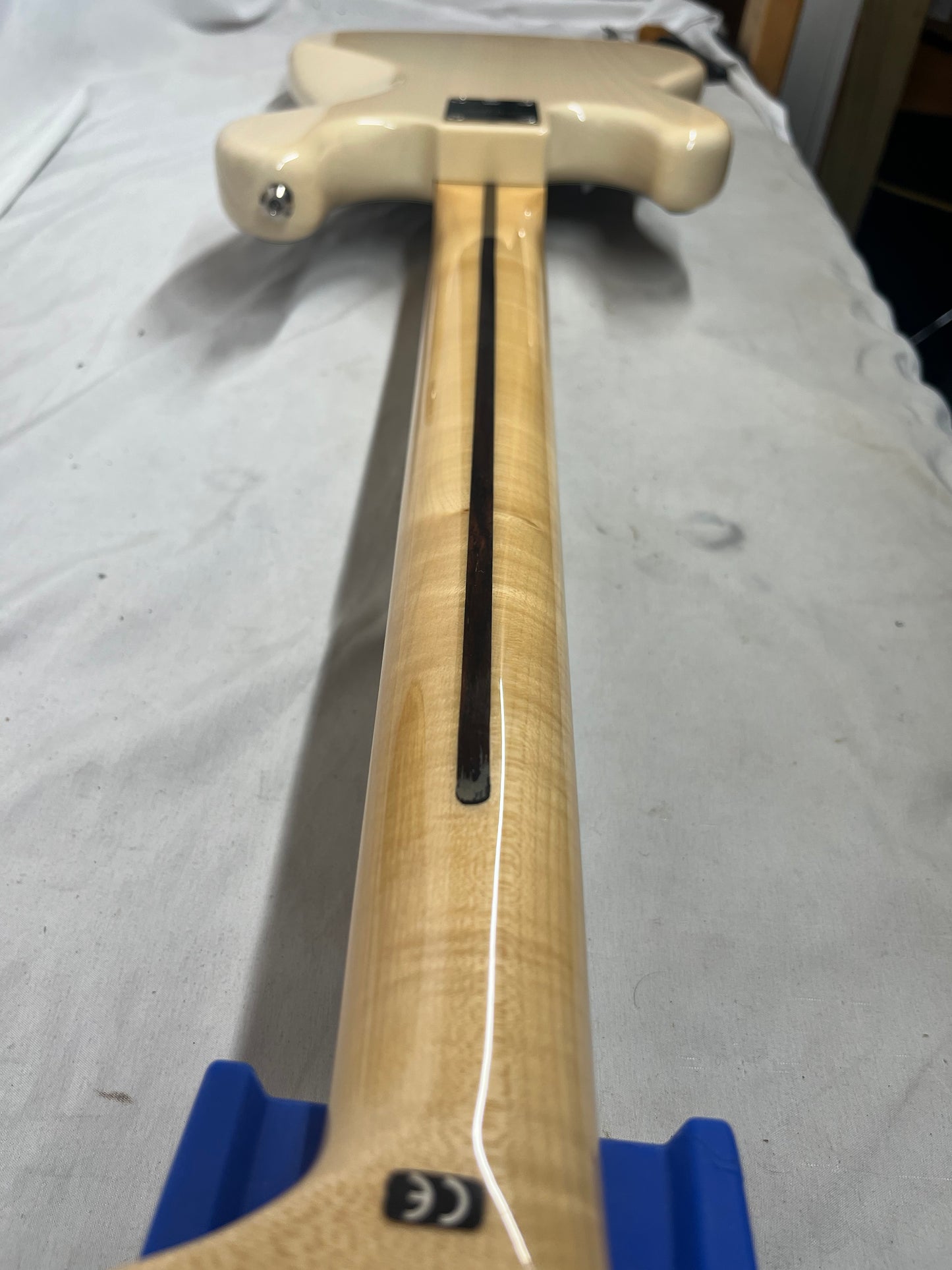 Squier Classic Vibes 4-String Electric Precision Bass '50s - White Blonde