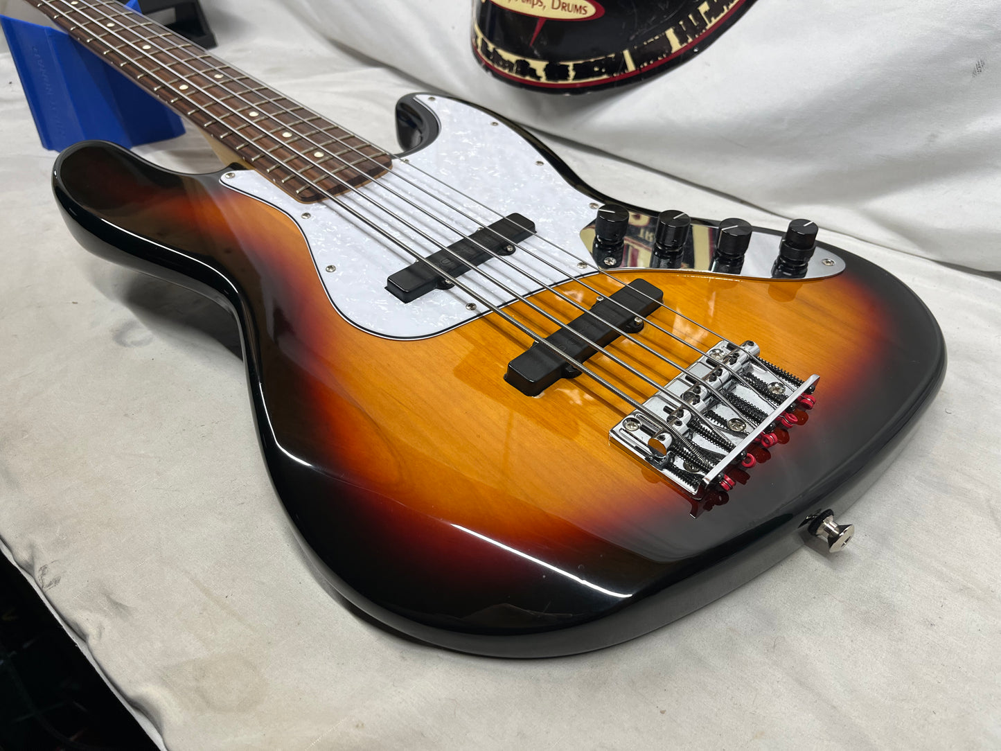 Fender Deluxe Active Jazz Bass V 5-String Electric Bass 2006 - Brown Sunburst