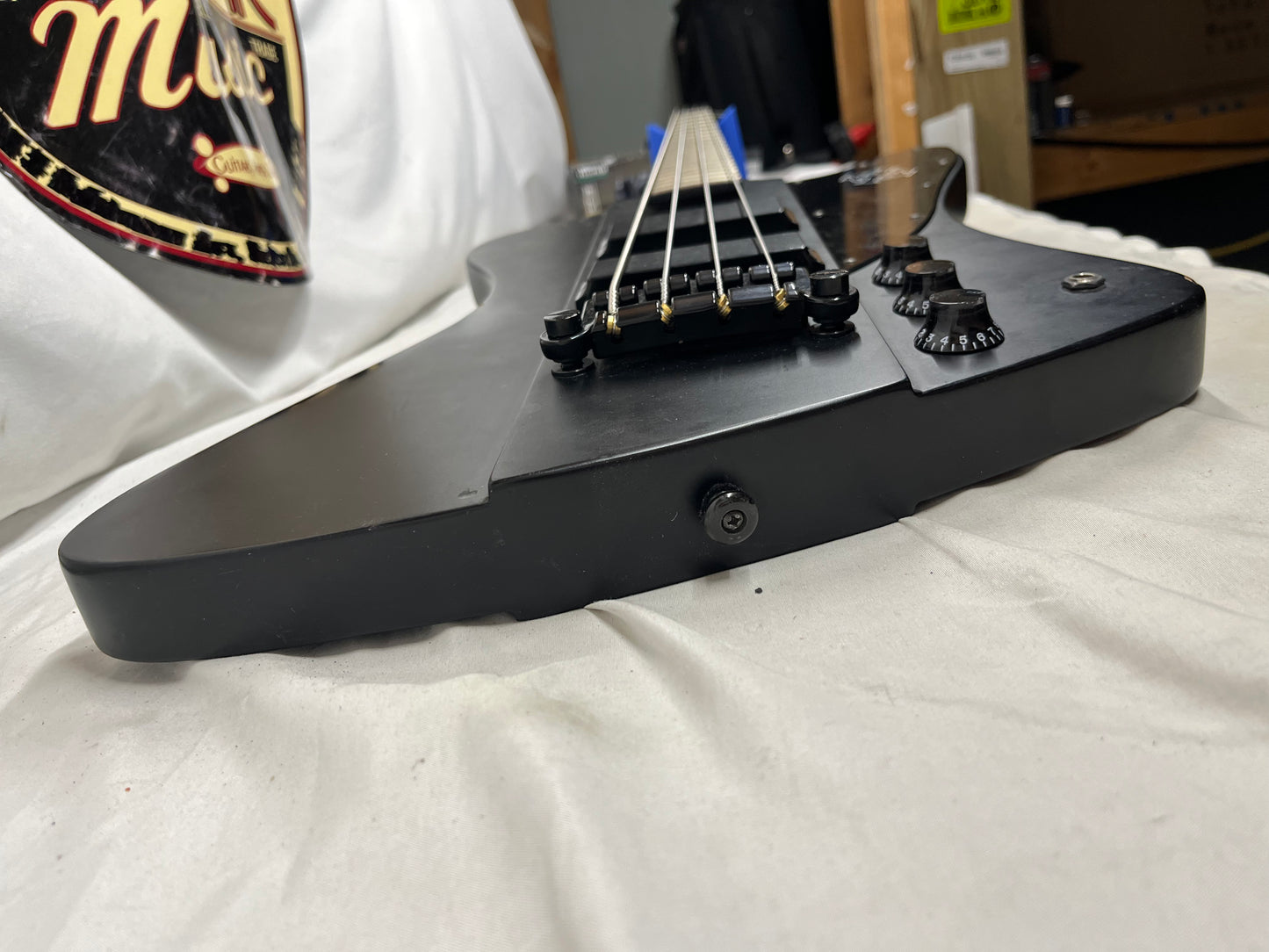 Epiphone Goth Thunderbird IV 4-String Electric Bass - Matte Black