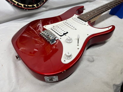 Ibanez Gio GRX40 Doublecut Electric Guitar HSS - Candy Apple Red